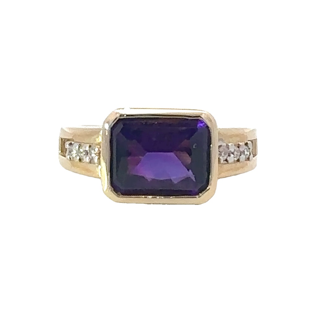 Amethyst And Diamond Ring | 14K Yellow Gold