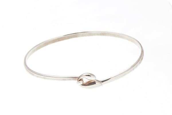 Silver Bangle With Tadpole Clasp