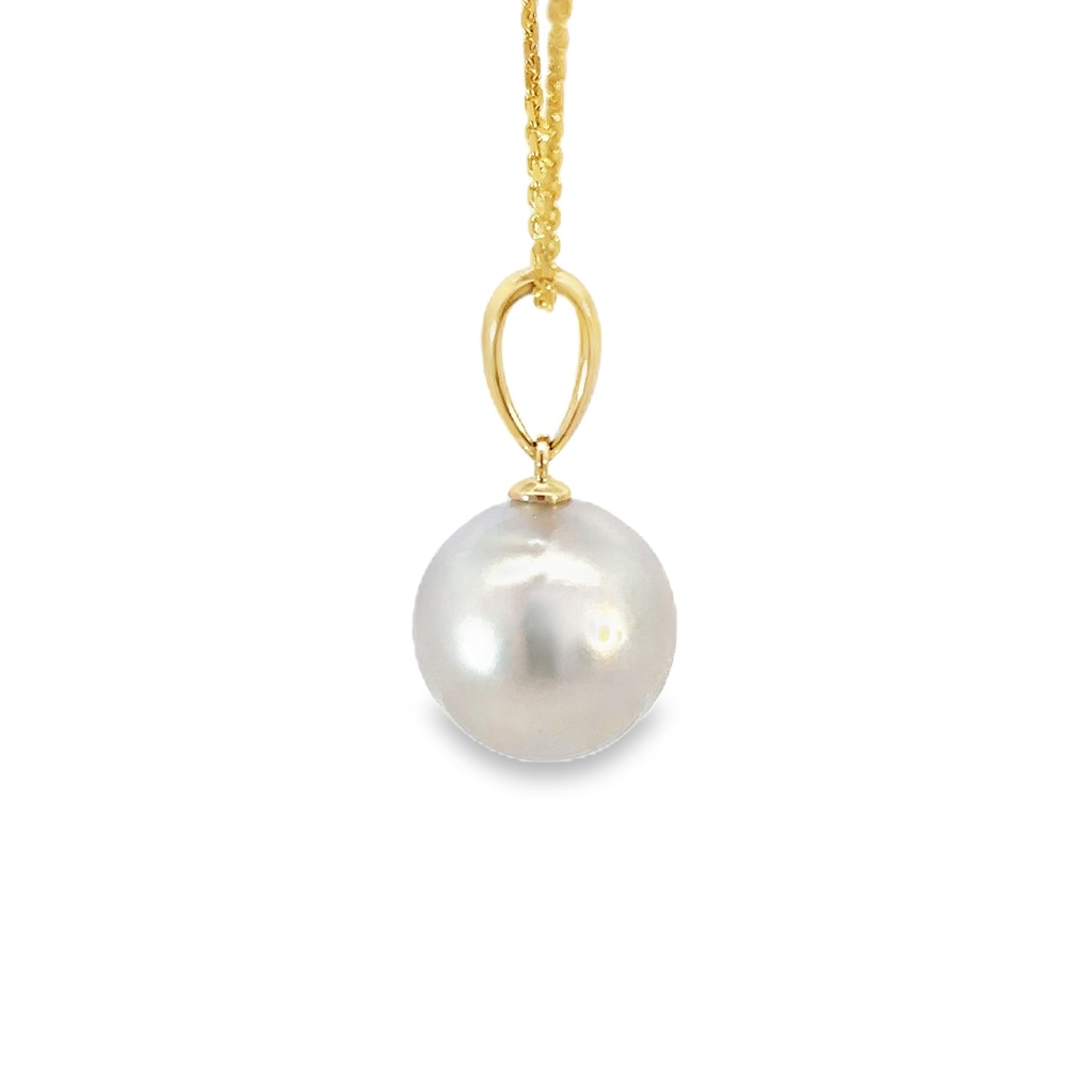 South Sea Pearl Pendant in 9ct Yellow Gold