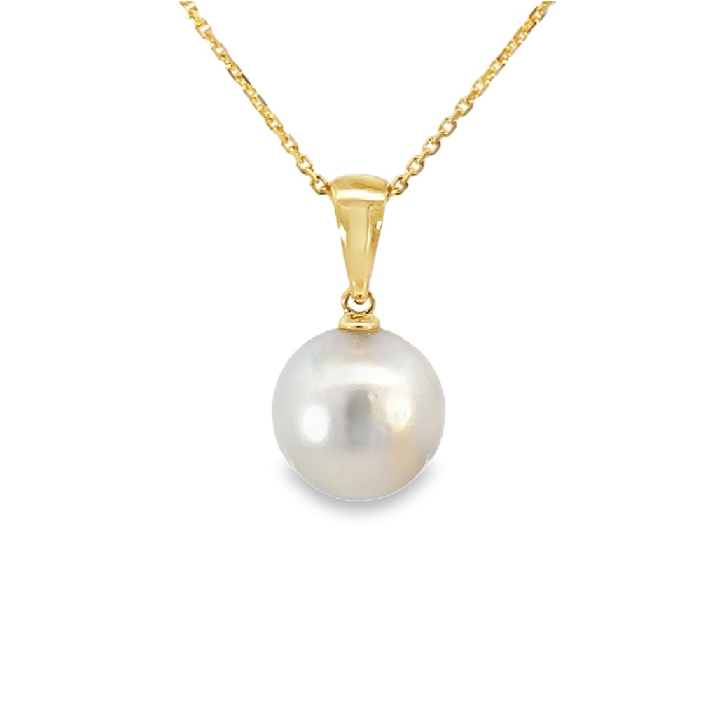 South Sea Pearl Pendant in 9ct Yellow Gold