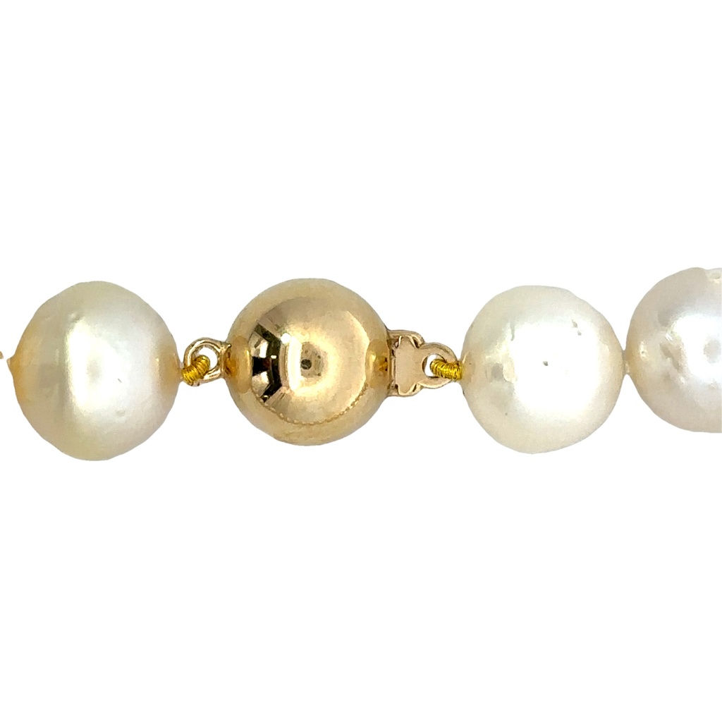 South Sea Pearl Necklace With 9ct Gold Magnetic Clasp