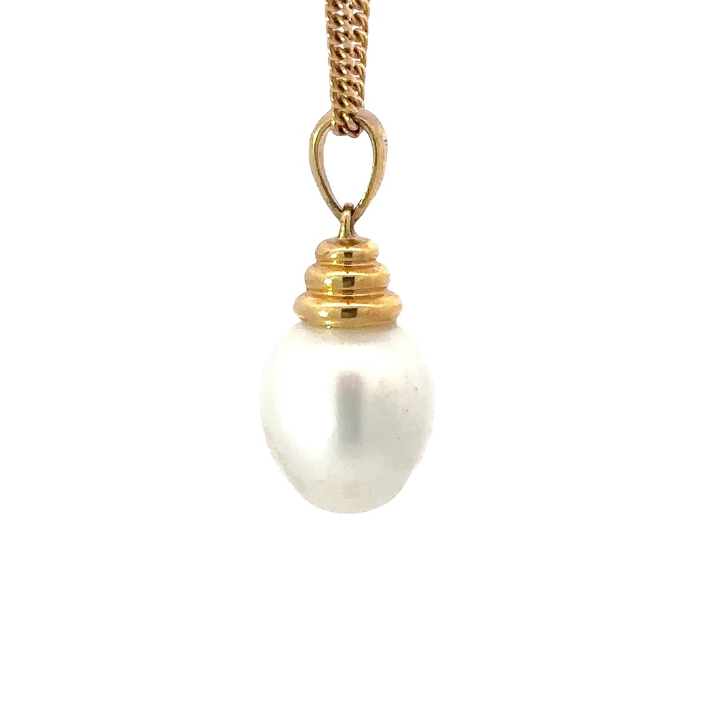 South Sea Pearl Pendant | 18ct Yellow Gold