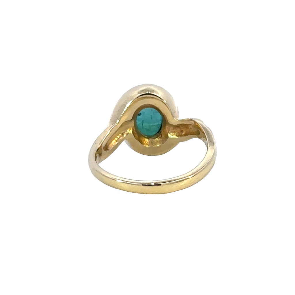 Green Tourmaline 18ct Yellow Gold Ring