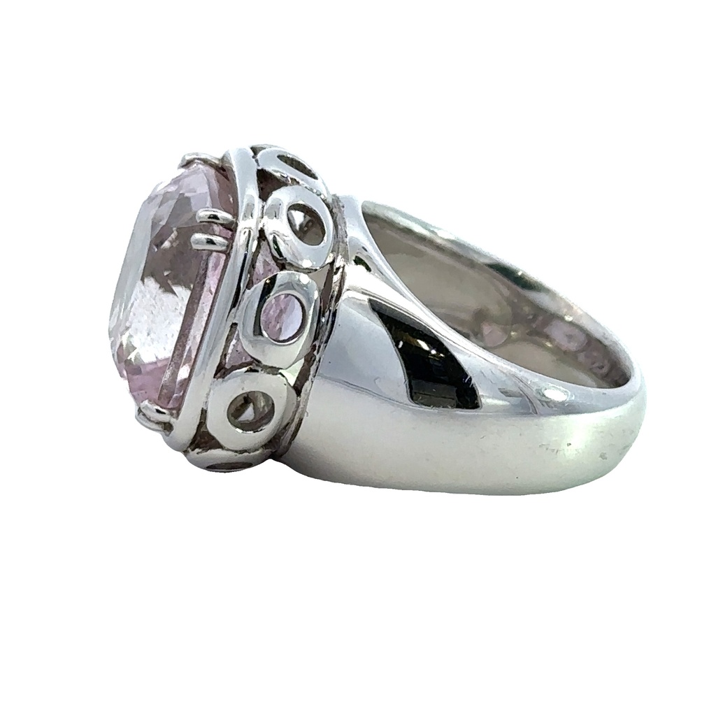 Kunzite 18ct White Gold Ring