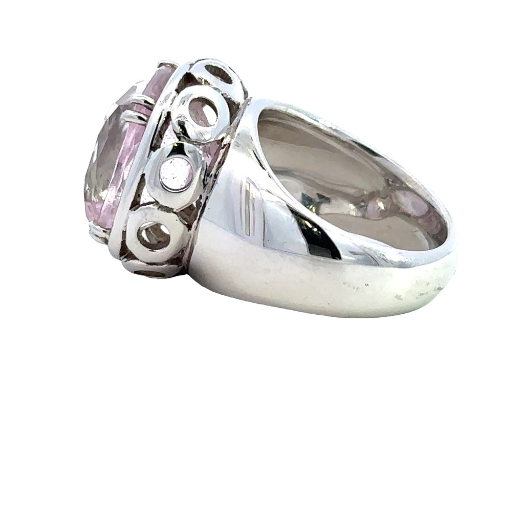 Kunzite 18ct White Gold Ring