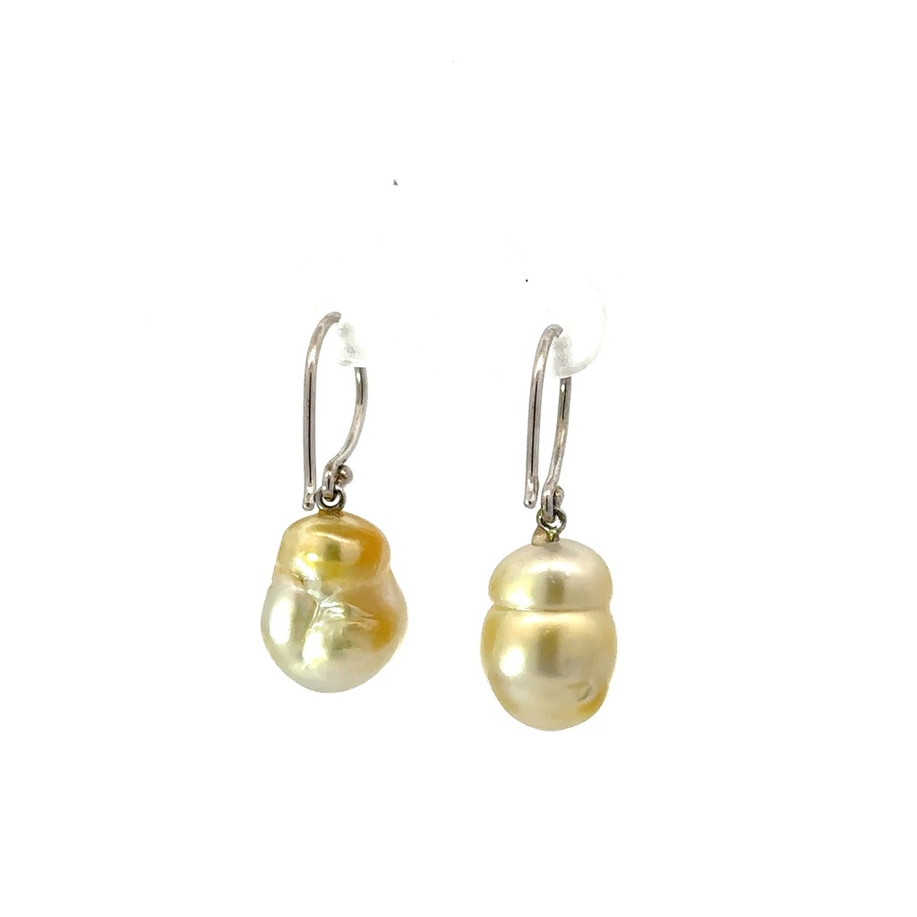 18K white gold shepherds hooks