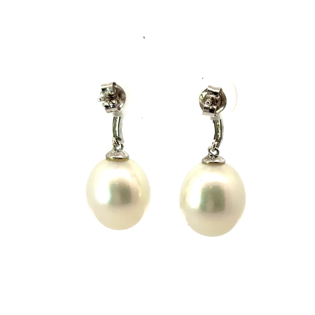 18K white gold south sea pearl earrings with diamond stud