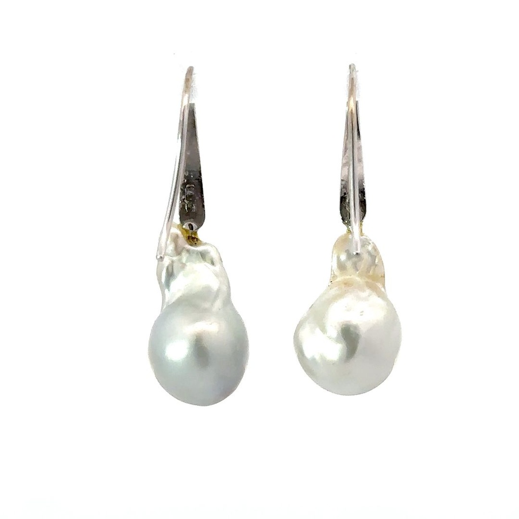 18K baroque pearl drop earrings