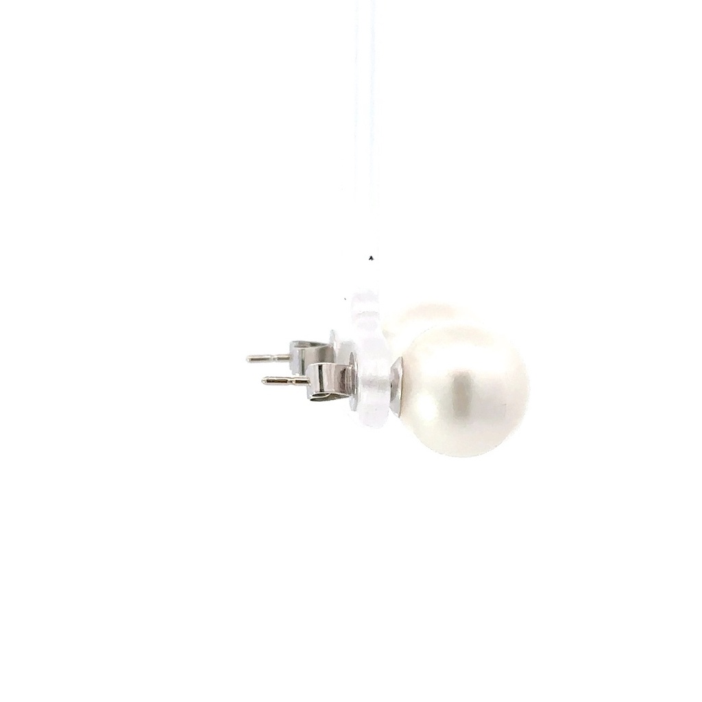 South sea pearls on 18K white gold settings