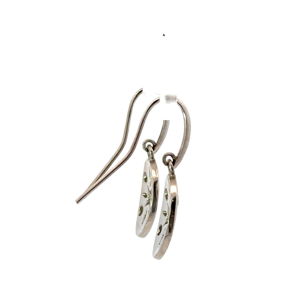 9K White Oval Cut Out Earrings
