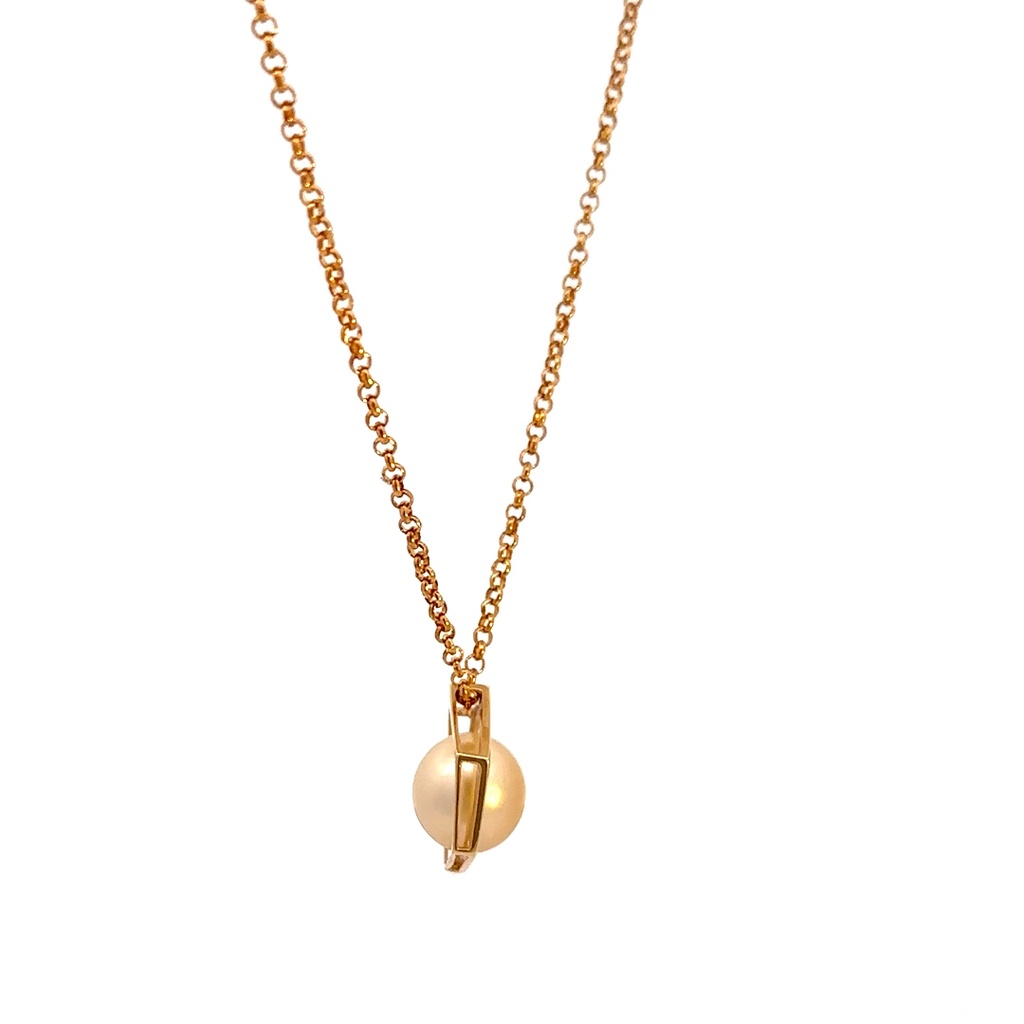 14K south sea pearl pendant in hexagonal setting