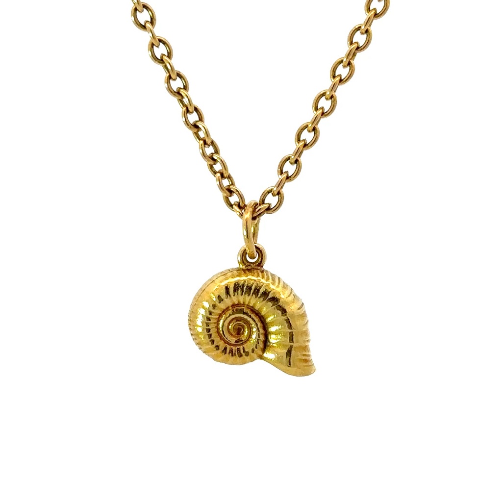 18ct Yellow Gold Nautilus Shell Pendant