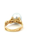 18K south sea pearl with twist diamond band