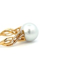 18K south sea pearl with twist diamond band