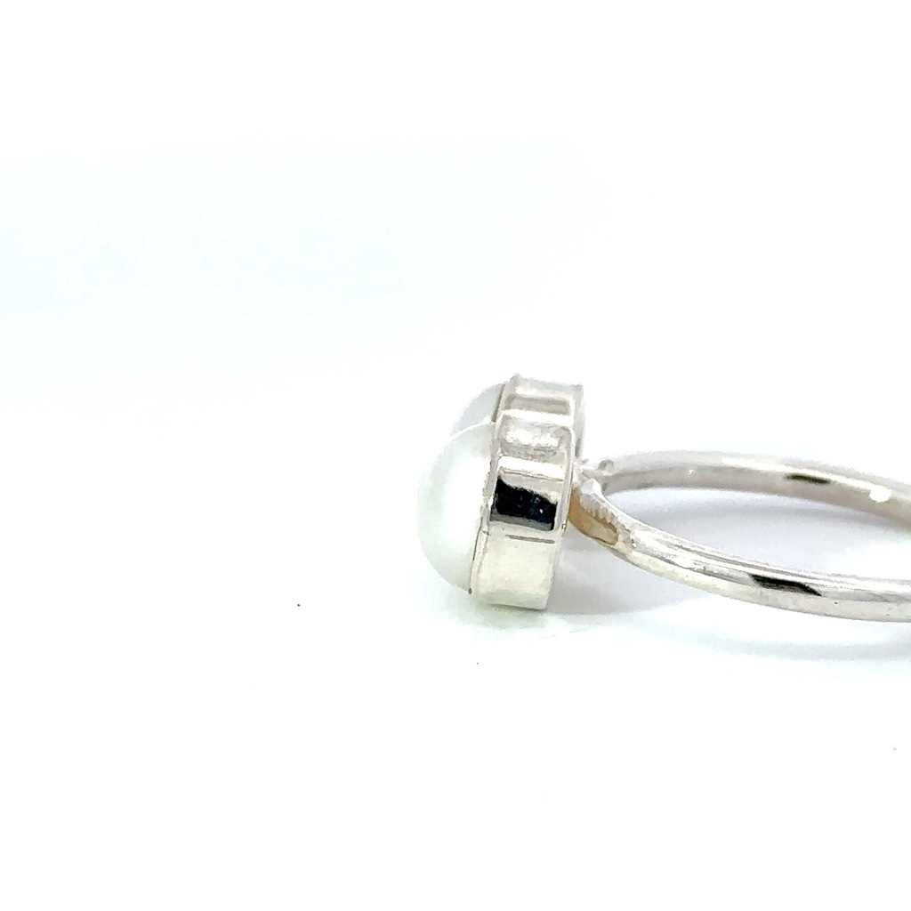 Two freshwater pearl ring in sterling silver