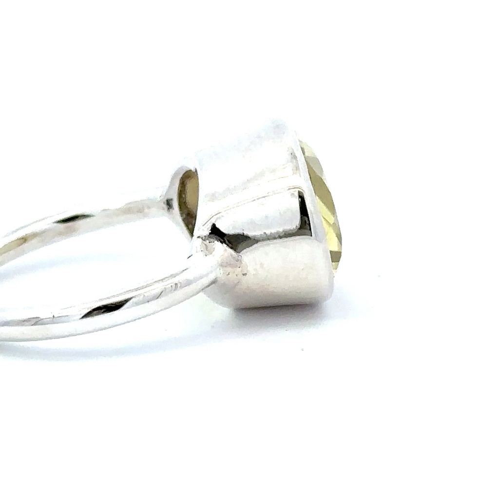 Lime citrine ring in sterling silver