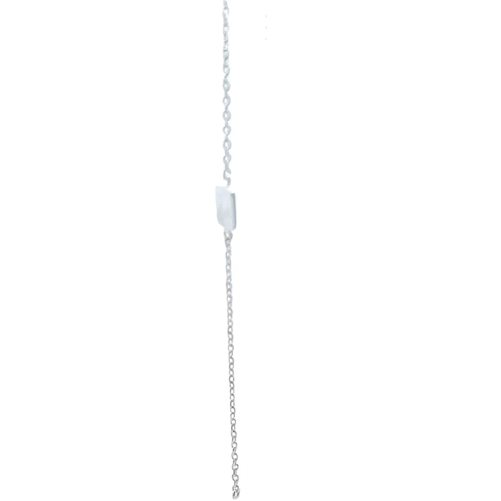 Silver necklace with matt squares spaced around 50cm
