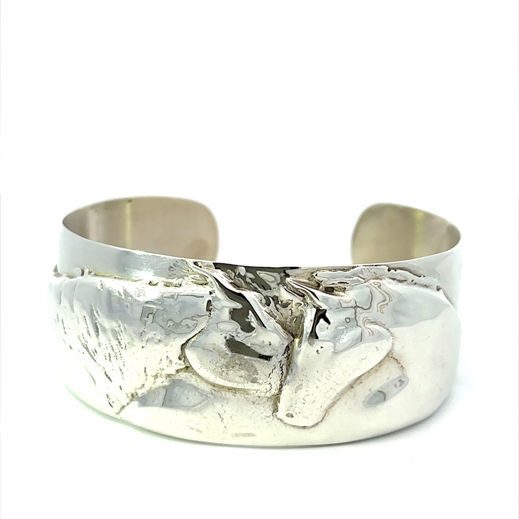 Horses heads on a sterling silver cuff