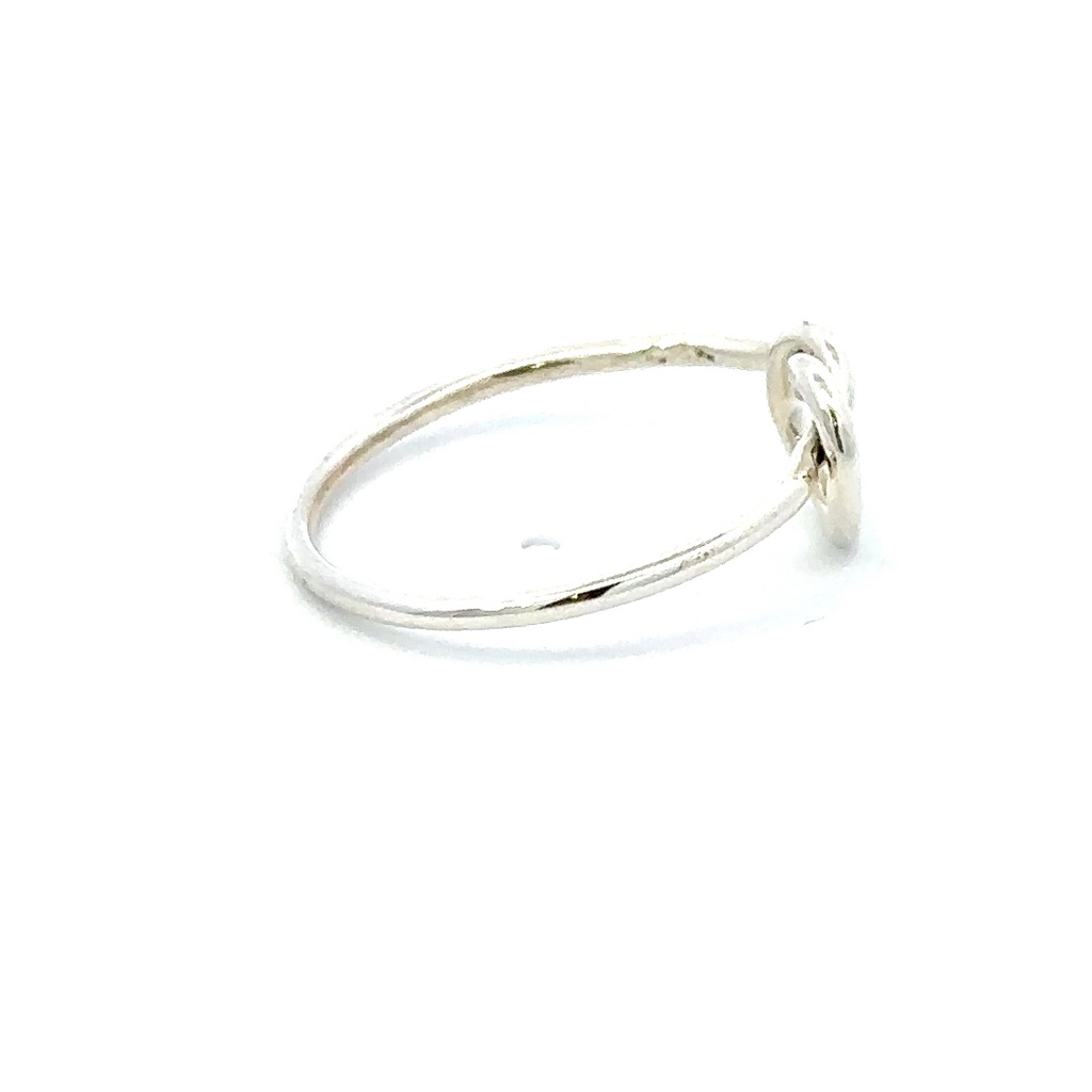 Knot ring in sterling silver