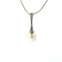 Freshwater pearl pendant on a concave sterling silver bar
