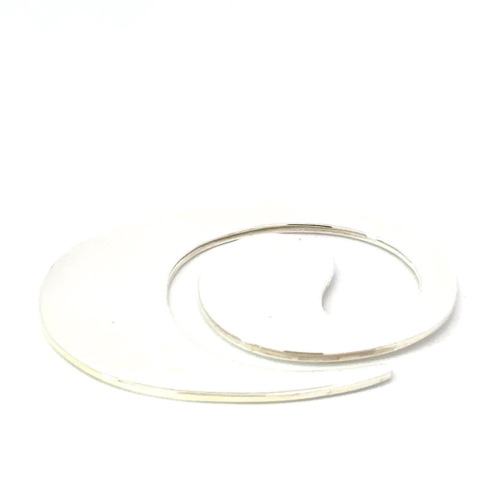 Sterling silver money clip with a swirl design