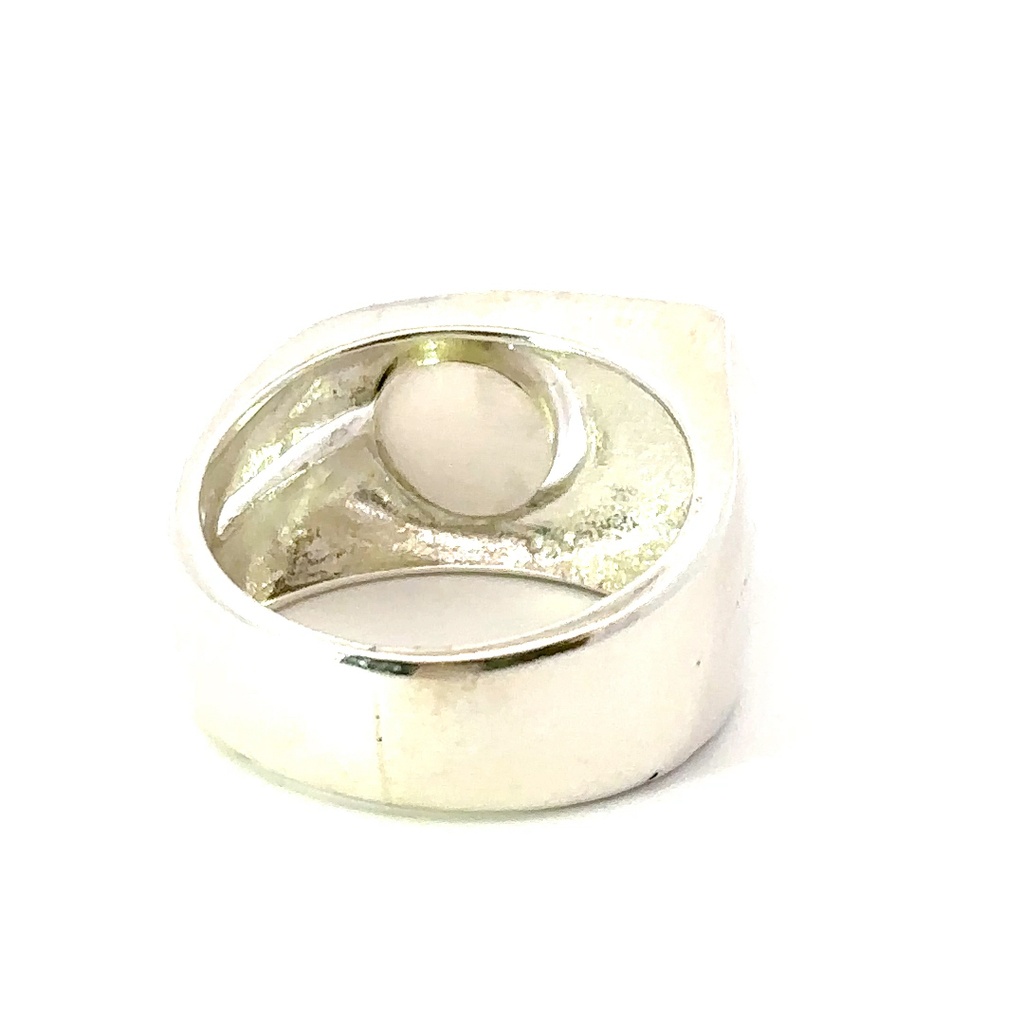 Opal ring set in sterling silver