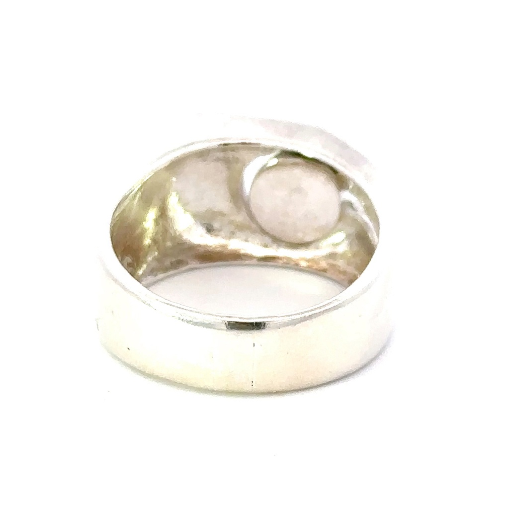Opal ring in sterling silver