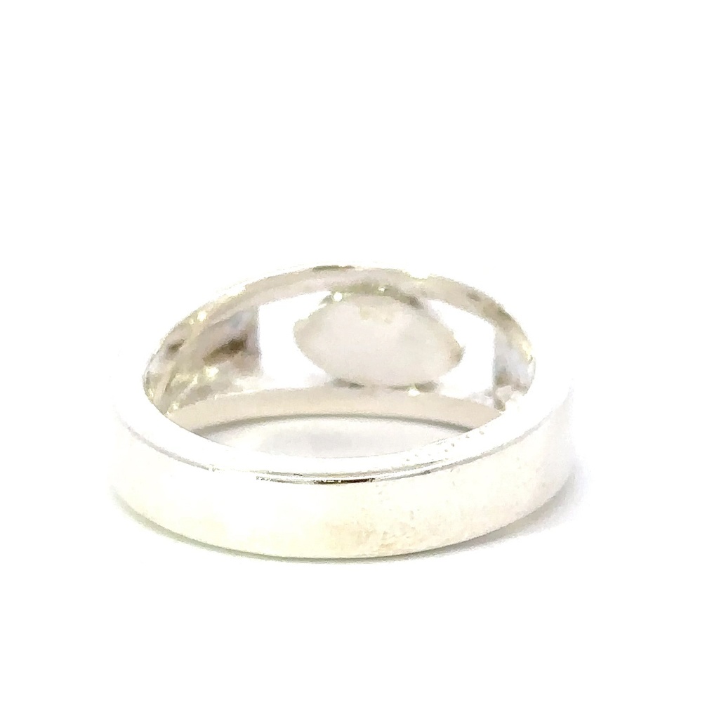 Striking Aussie opal ring in sterling silver