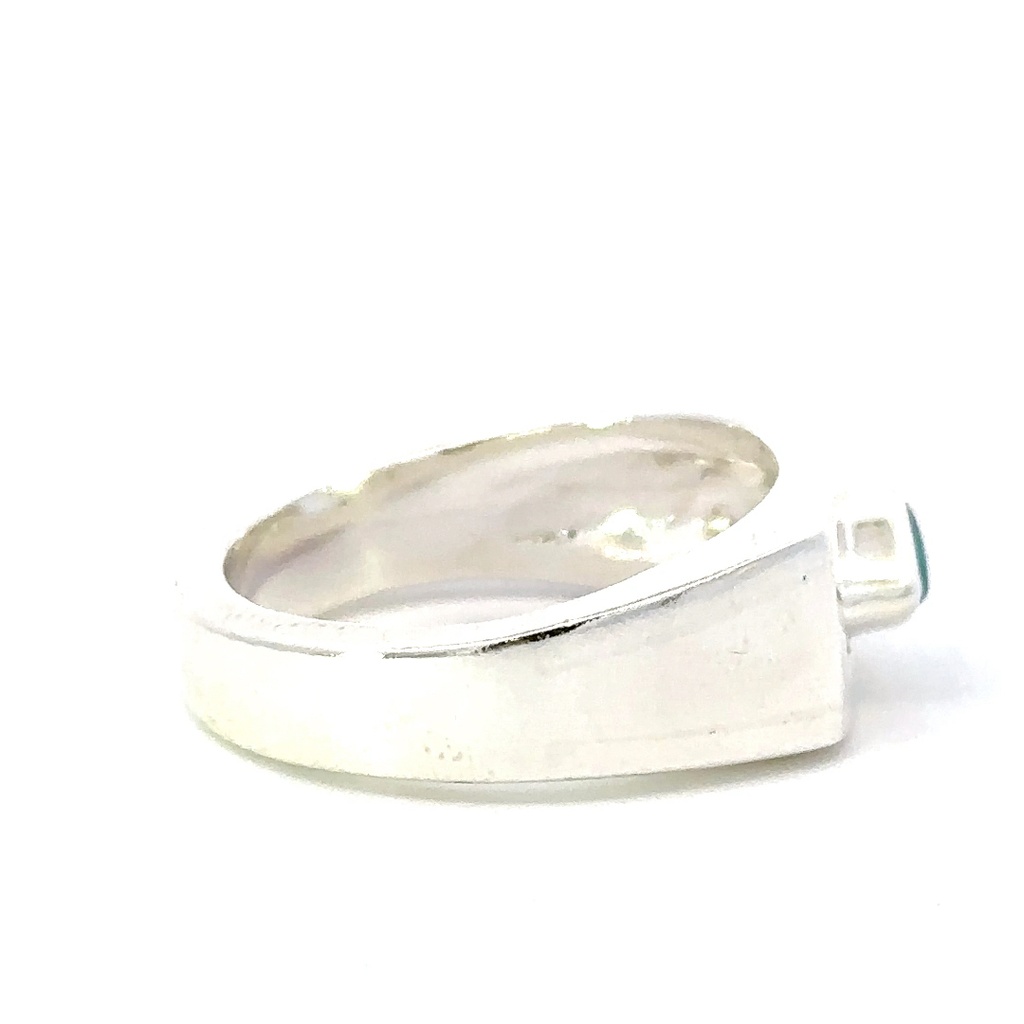 Striking Aussie opal ring in sterling silver