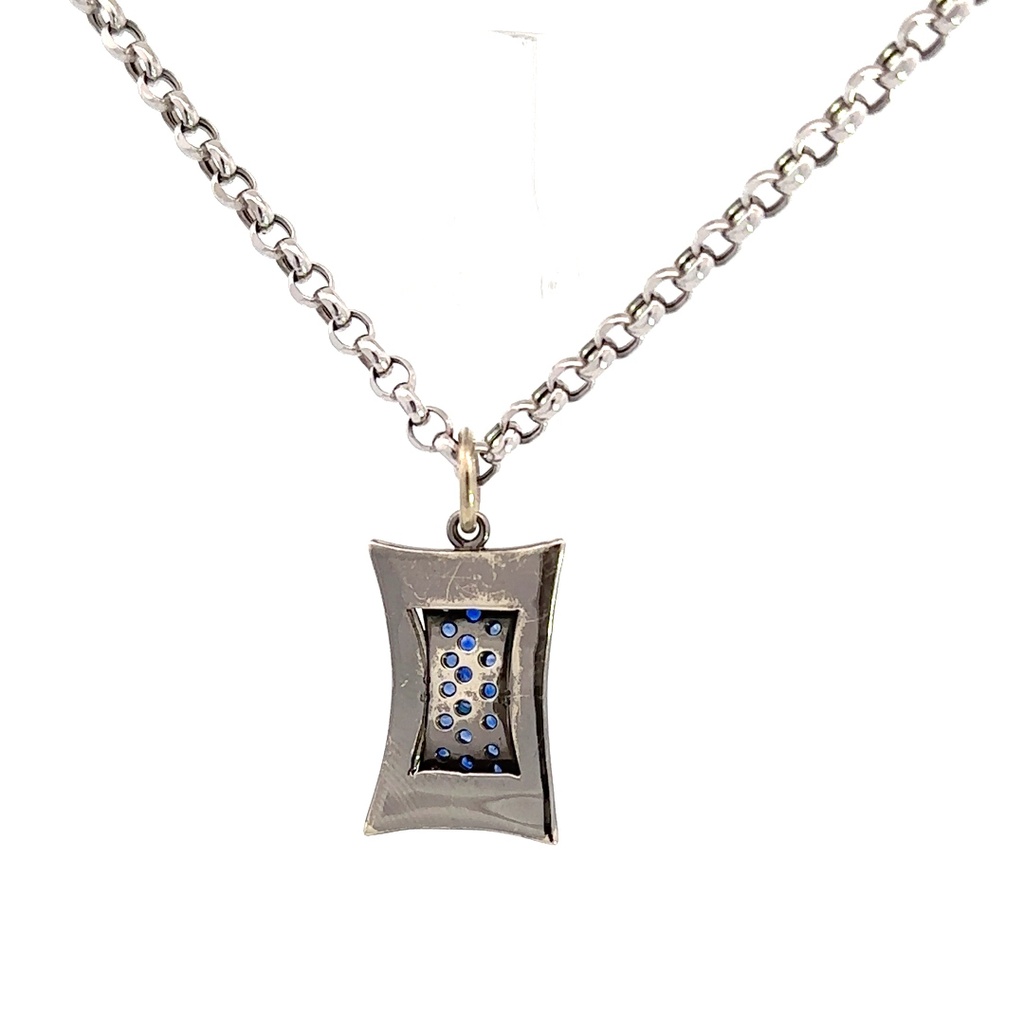 9ct White Gold Blue Sapphire Pendant