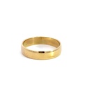 18K yellow gold wedding ring with a slightly curved profile