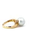 18ct White Gold South Sea Pearl & Diamond Ring