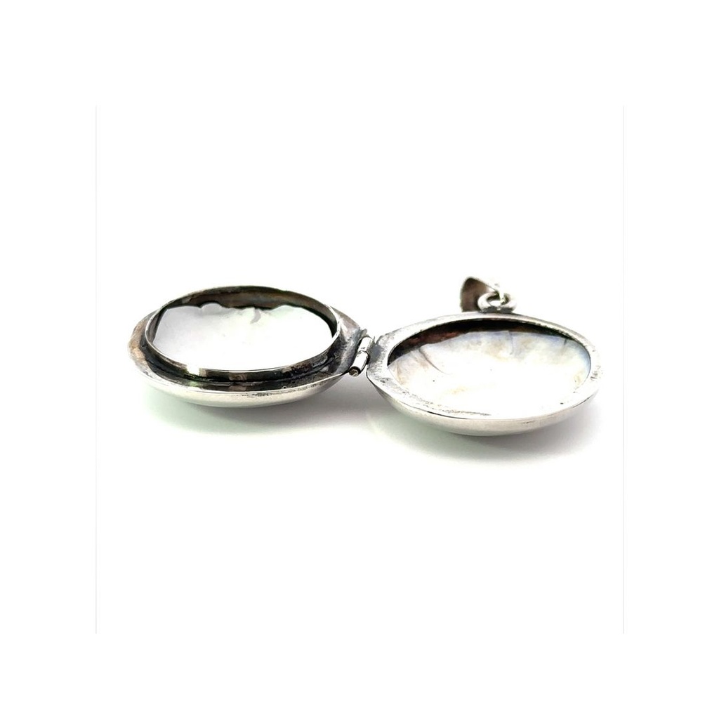 Locket Pendant In Sterling Silver