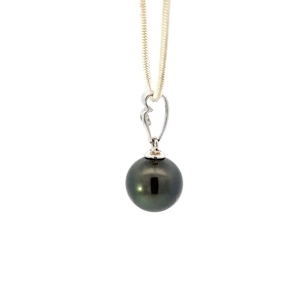 Tahitian Pearl Pendant On A Simple Silver Bail