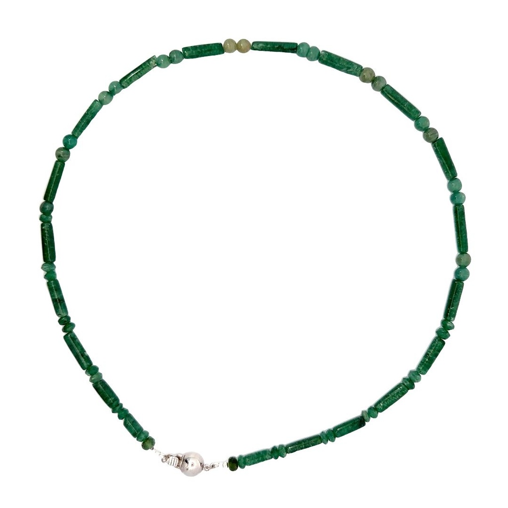 Adventurine Necklace With Silver Clasp