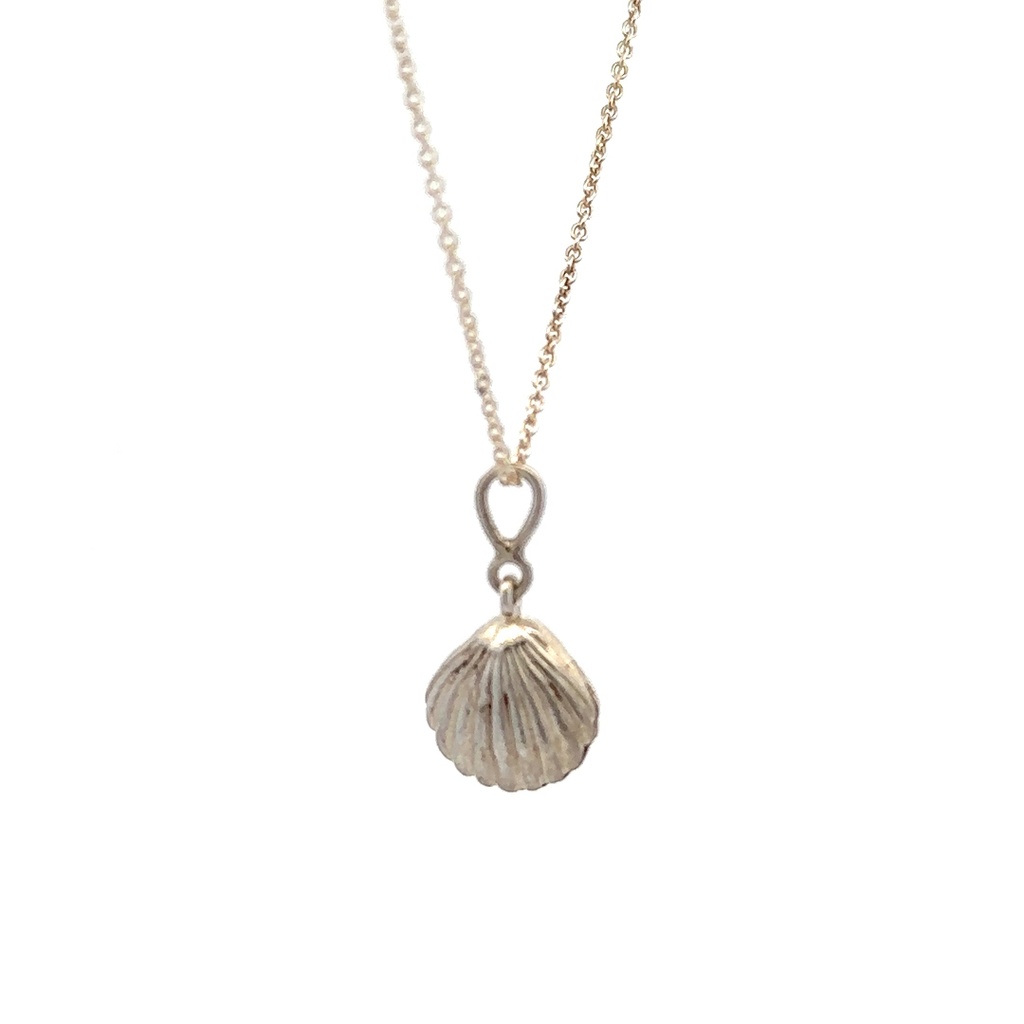 Sterling Silver Cockleshell Pendant