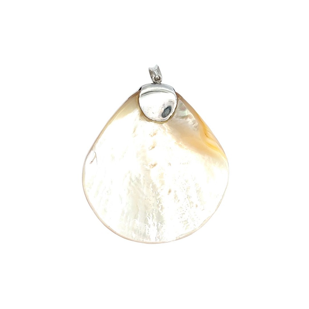Papua New Guinea Elegant Kina Shell Pendant