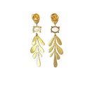 Earrings | Dangling Leaf Design