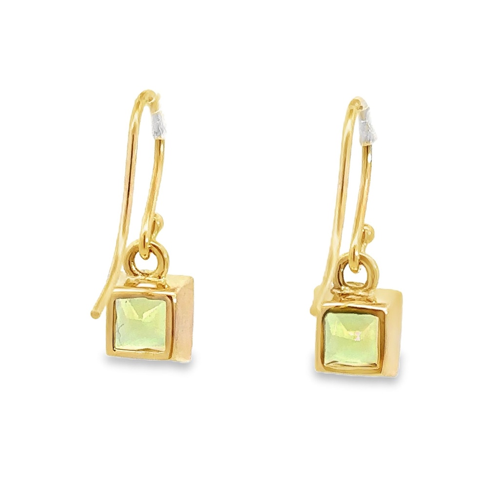 Earrings | Peridot In 9 Carat Gold
