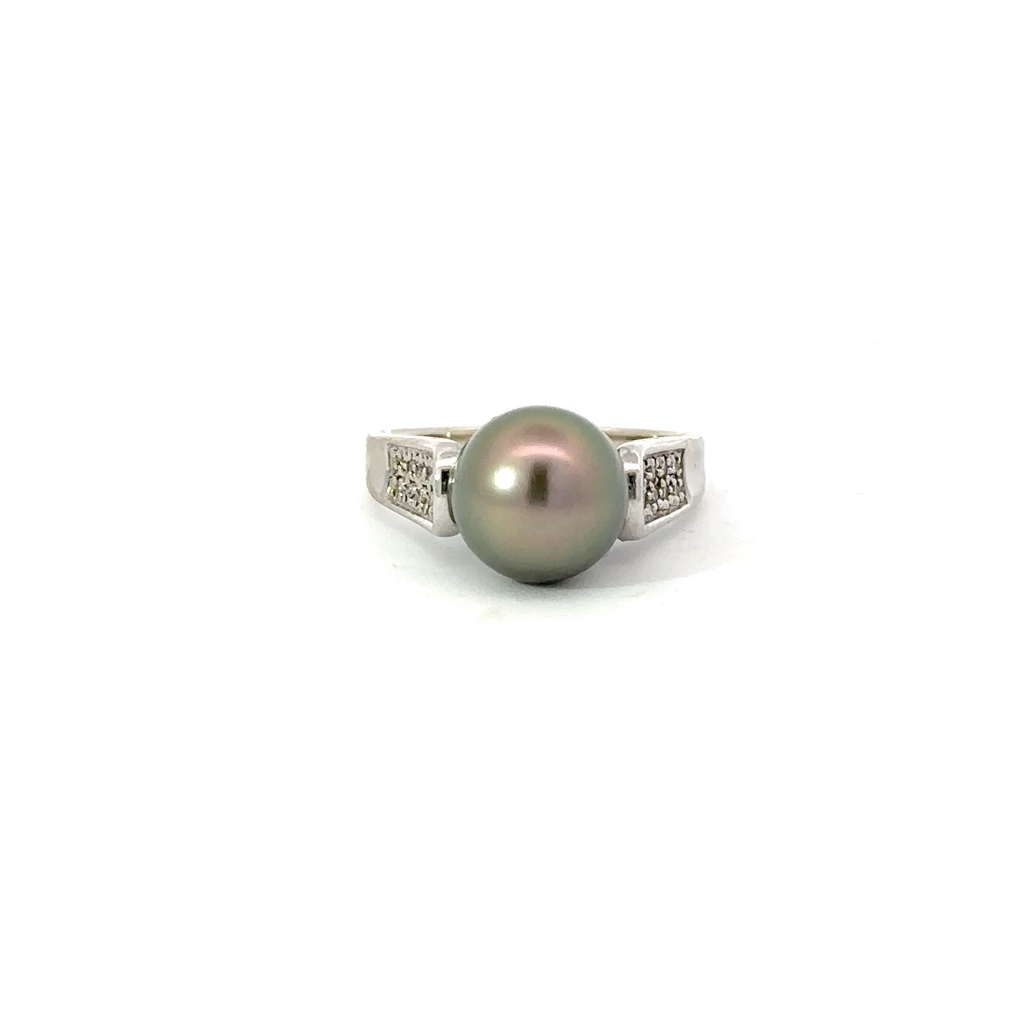14ct White Gold Tahitian Pearl & Diamond Ring