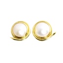 Mabe Pearl Stud Earrings In 18K Yellow Gold