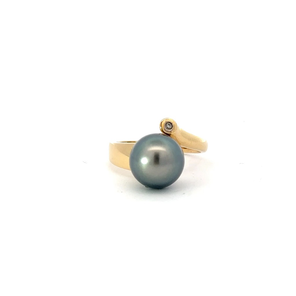 Tahitian Pearl & Diamond Ring In 18ct Yellow Gold