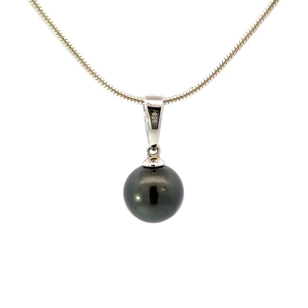 Tahitian Pearl Pendant On A Simple Silver Bail