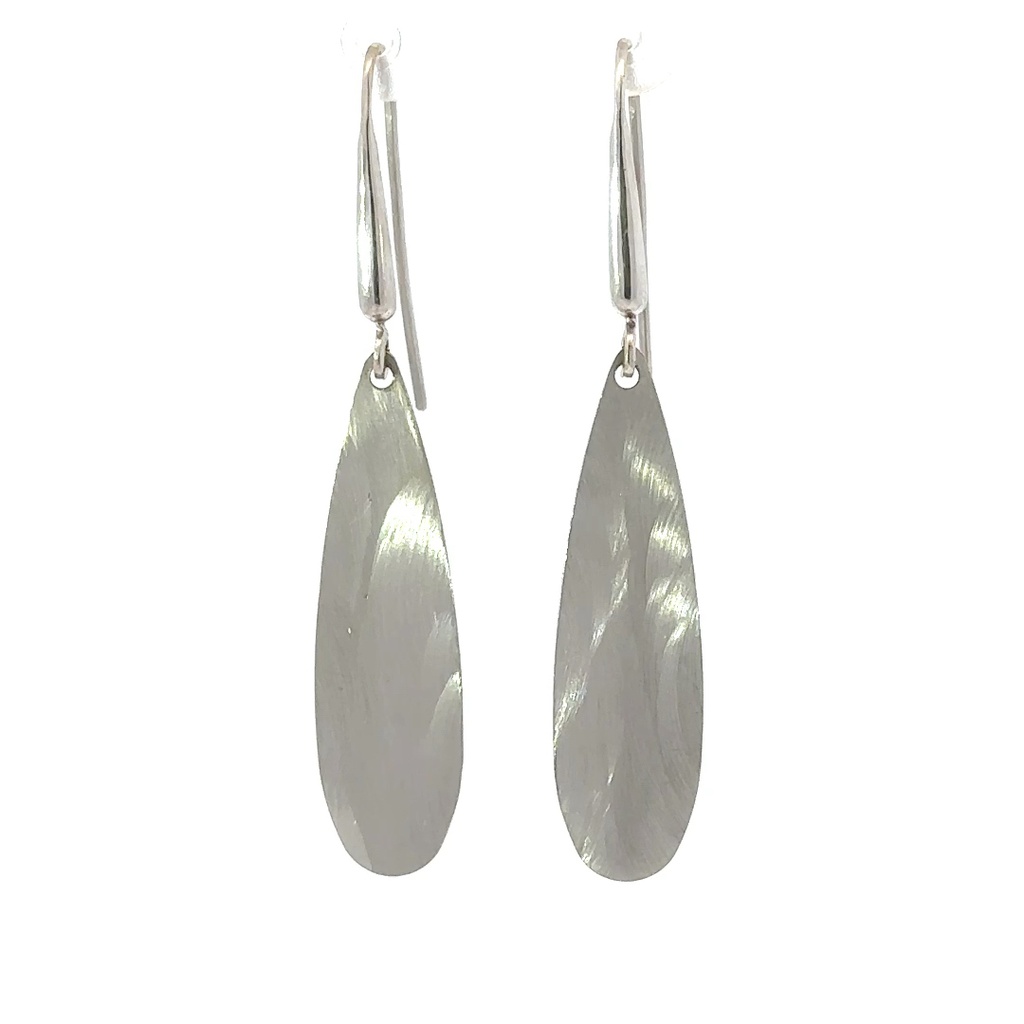 Satin Finished Earrings In 18K White Gold