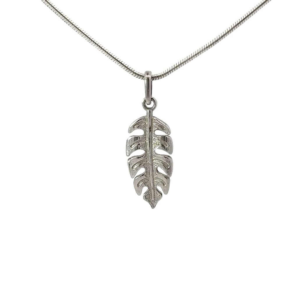 Medium Silver Travellers Palm Pendant