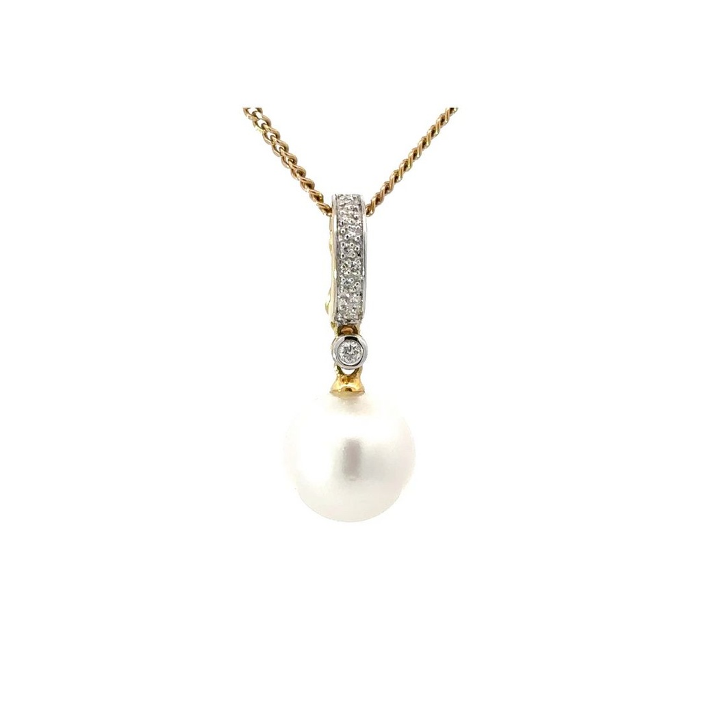 South Sea Pearl & Diamond Pendant Enhancer In 18K