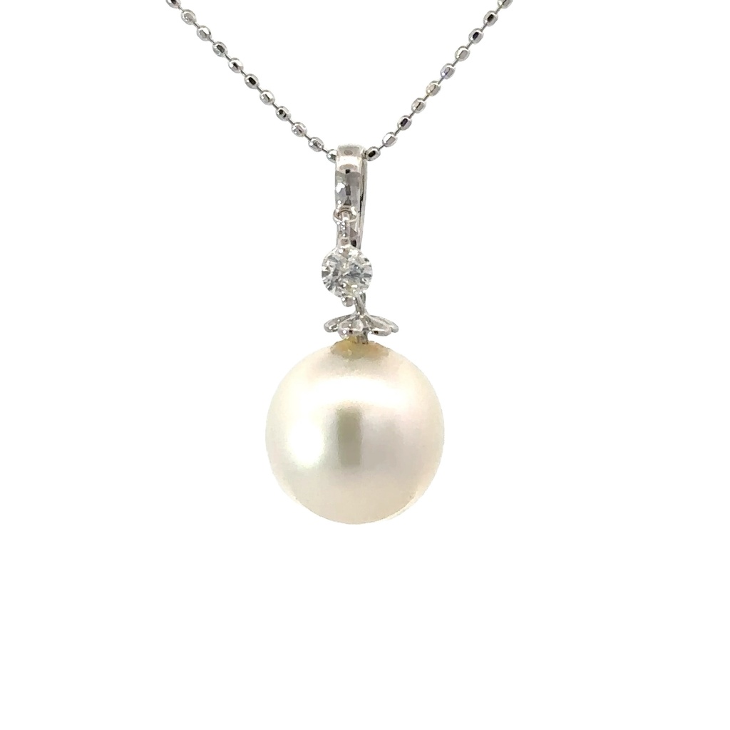 South Sea Pearl Pendant With Articulated Diamond In 18ct WG