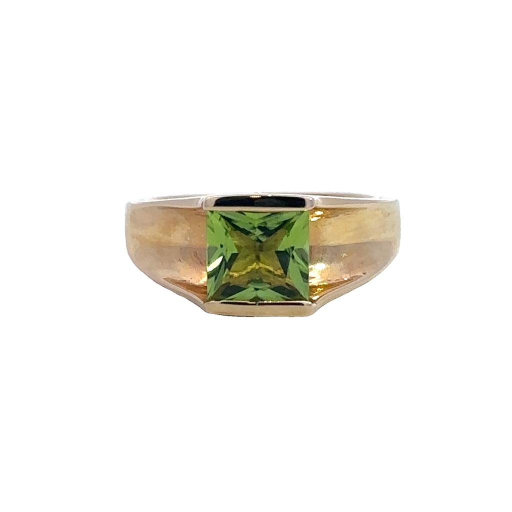 Peridot 14K Yellow Gold Ring
