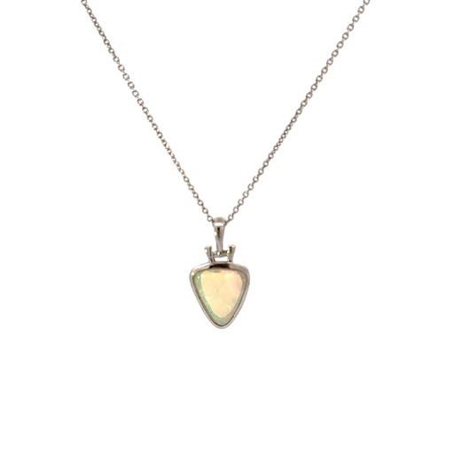 [24617/6] White Opal Pendant In Sterling Silver