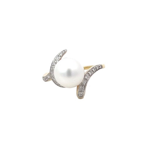 [25582SPG18YRSSPDIA] South Sea Pearl & Diamond Ring In 18K Yellow Gold